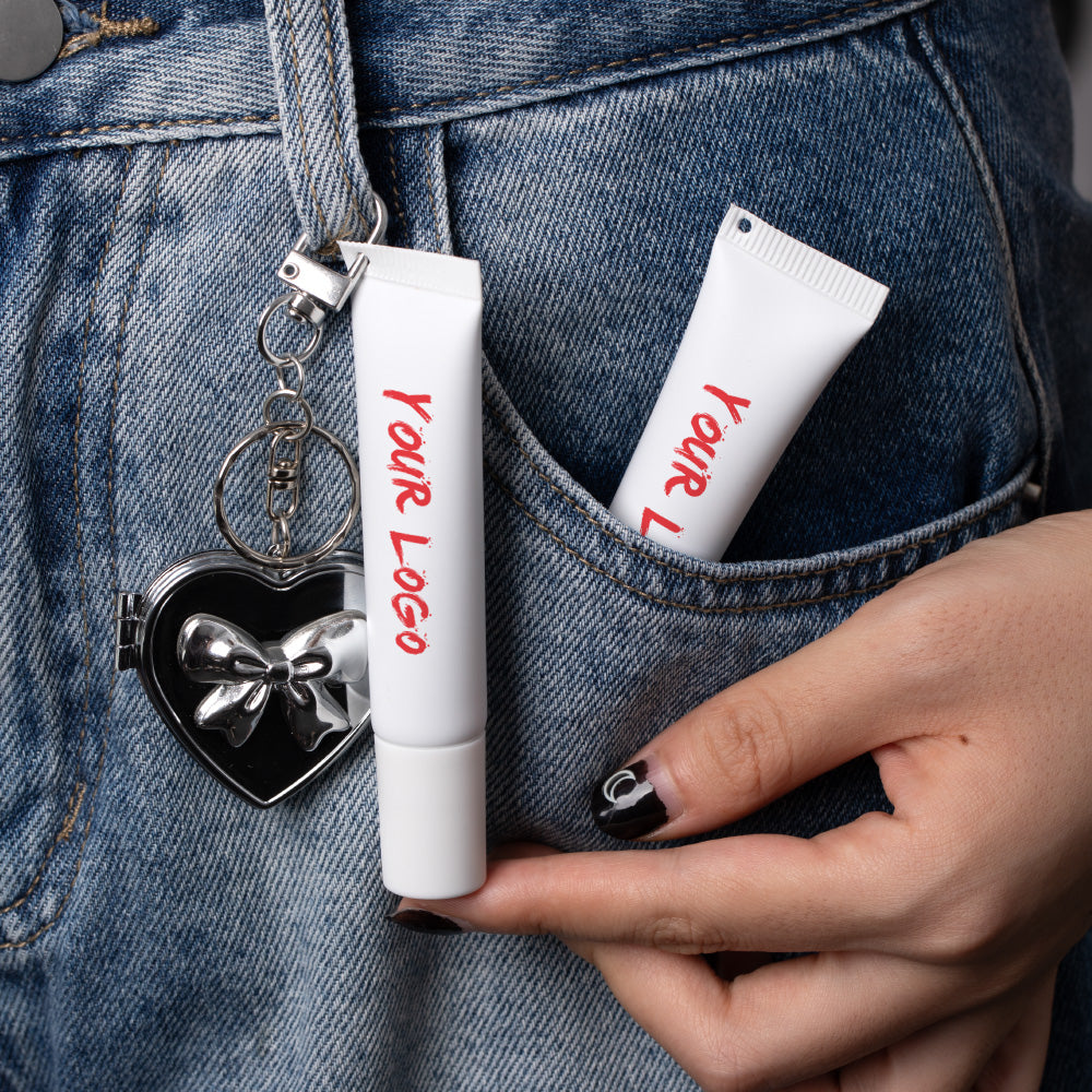 Metallic-Head Lip Gloss